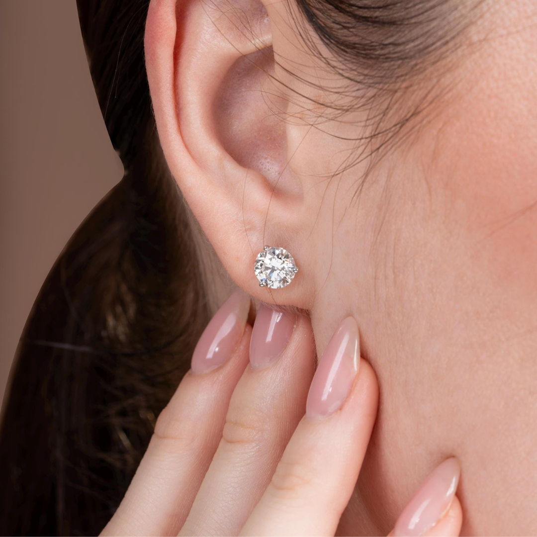 Round Cut Diamond Studs- 3 Prong